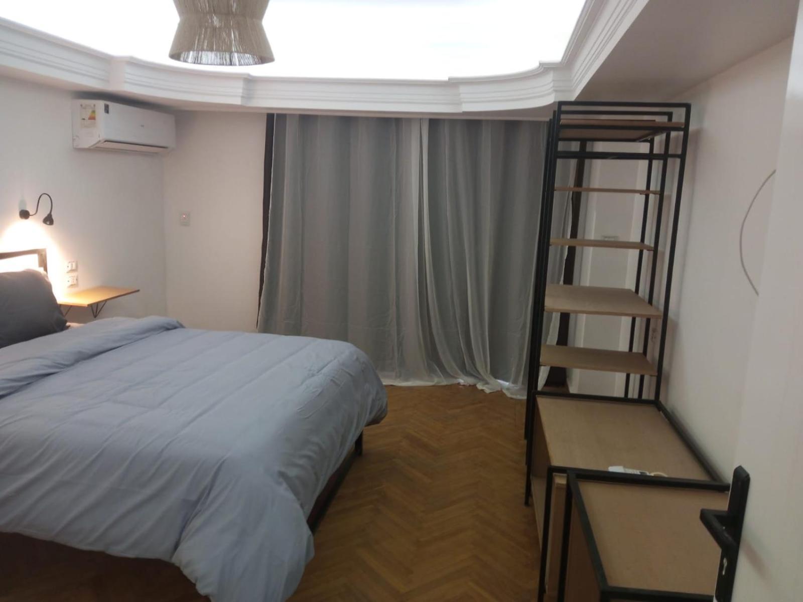 Pyramids Nights Hostel Kafret el-Gabal Esterno foto